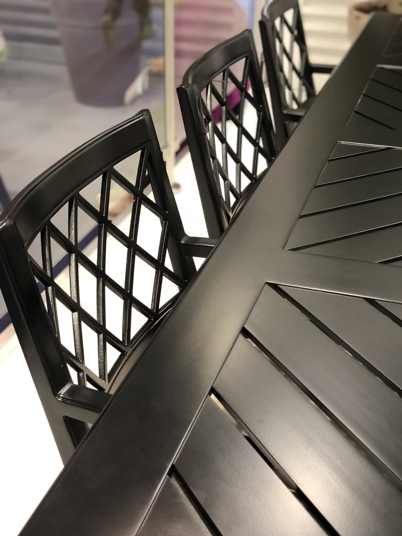 Matstol Paladium med Armstöd