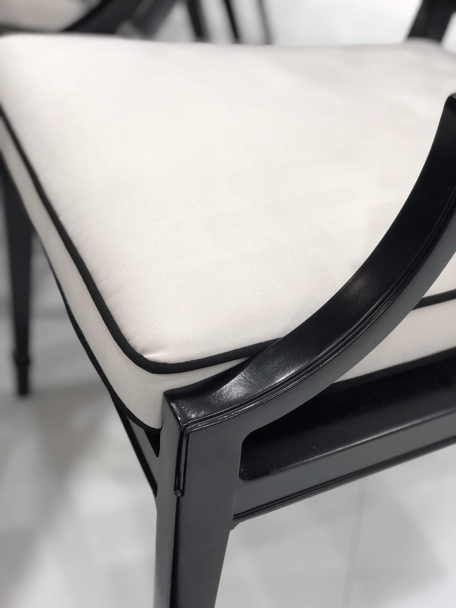 Matstol Paladium med Armstöd