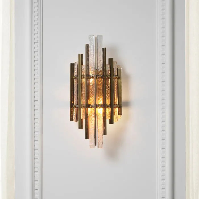 Vägglampa Leonora