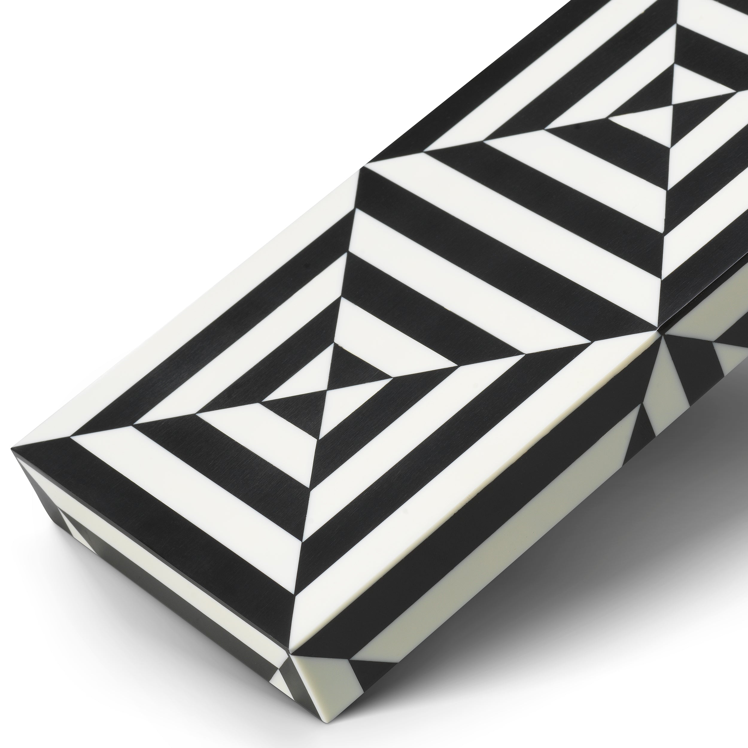 Box Hawtrone