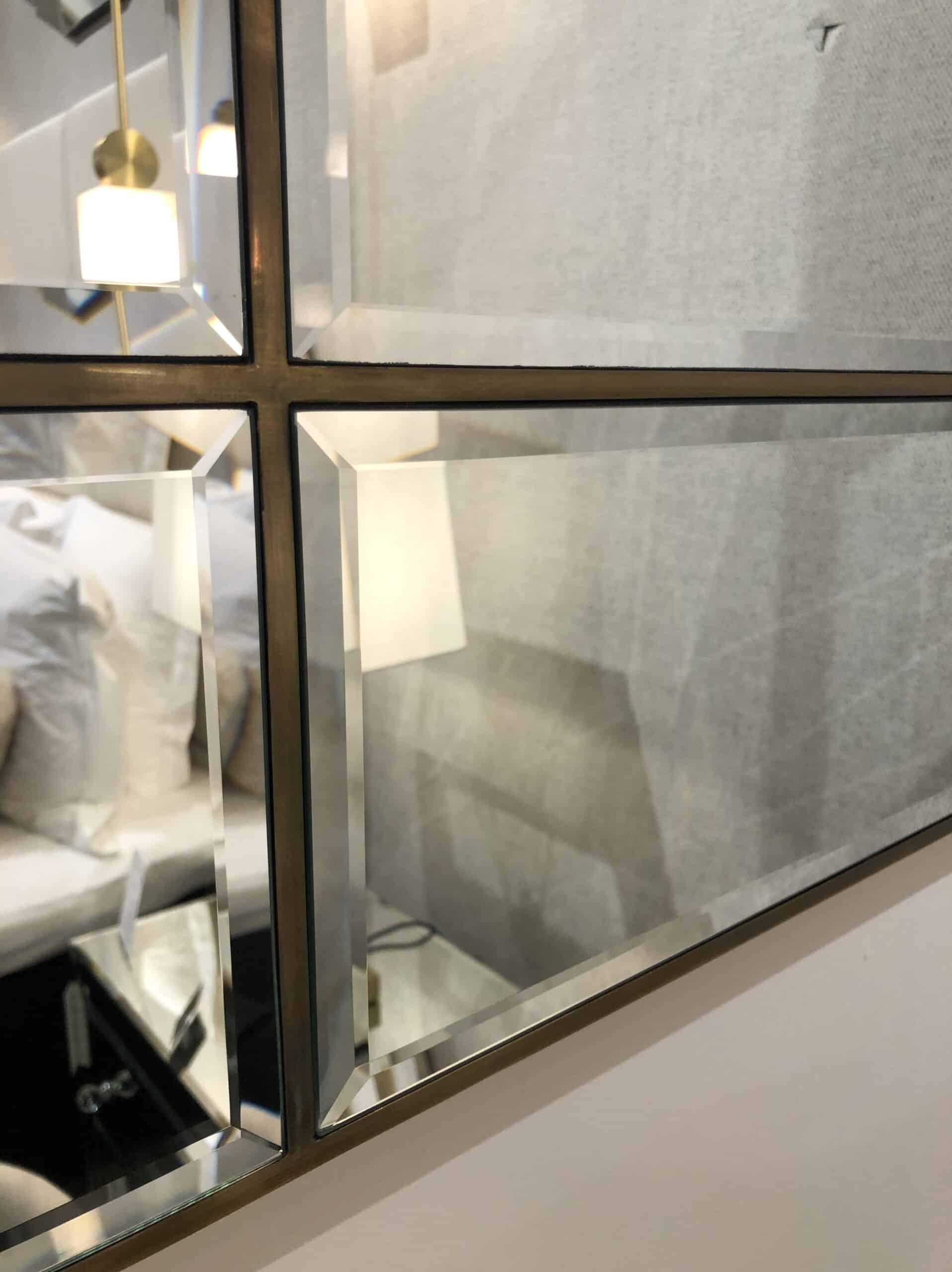 Spegel Beaumont m lampa