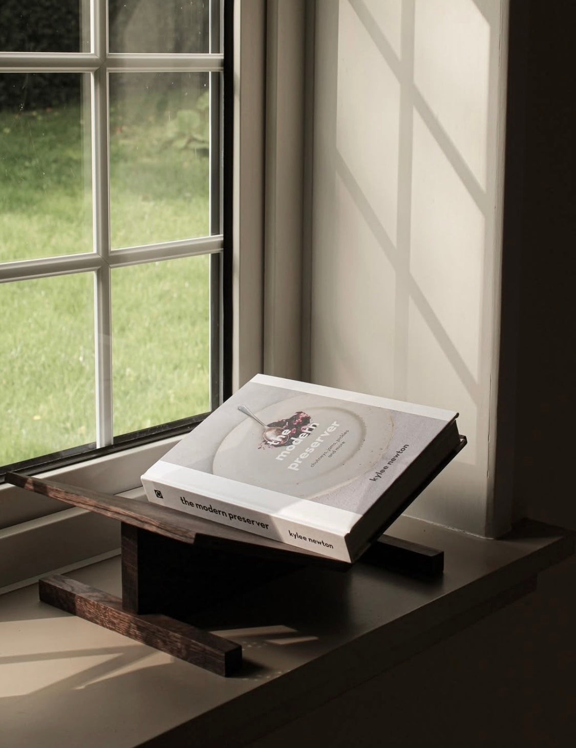 New Mags - Bookstand Page